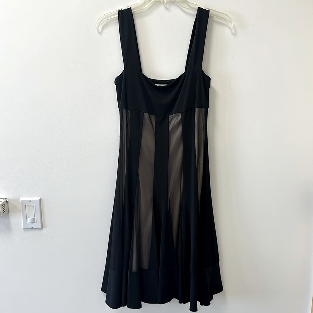 Maggy London • Fit & Flare Black Cocktail Dress • Sz 6